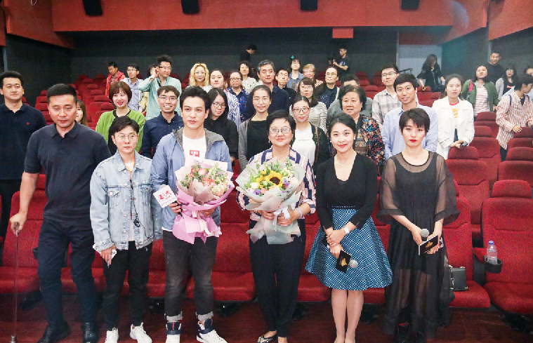 1562739345.png 1562739345.png