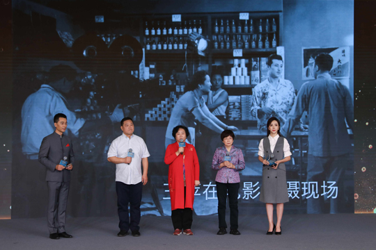 1632926708.jpg 换.jpg