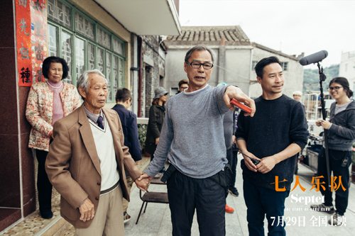 1657788344.jpeg 林岭东导演工作照2.jpeg