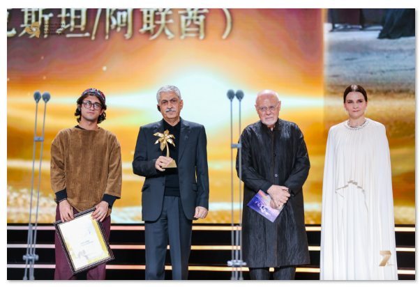 1765347560848342.png image.png